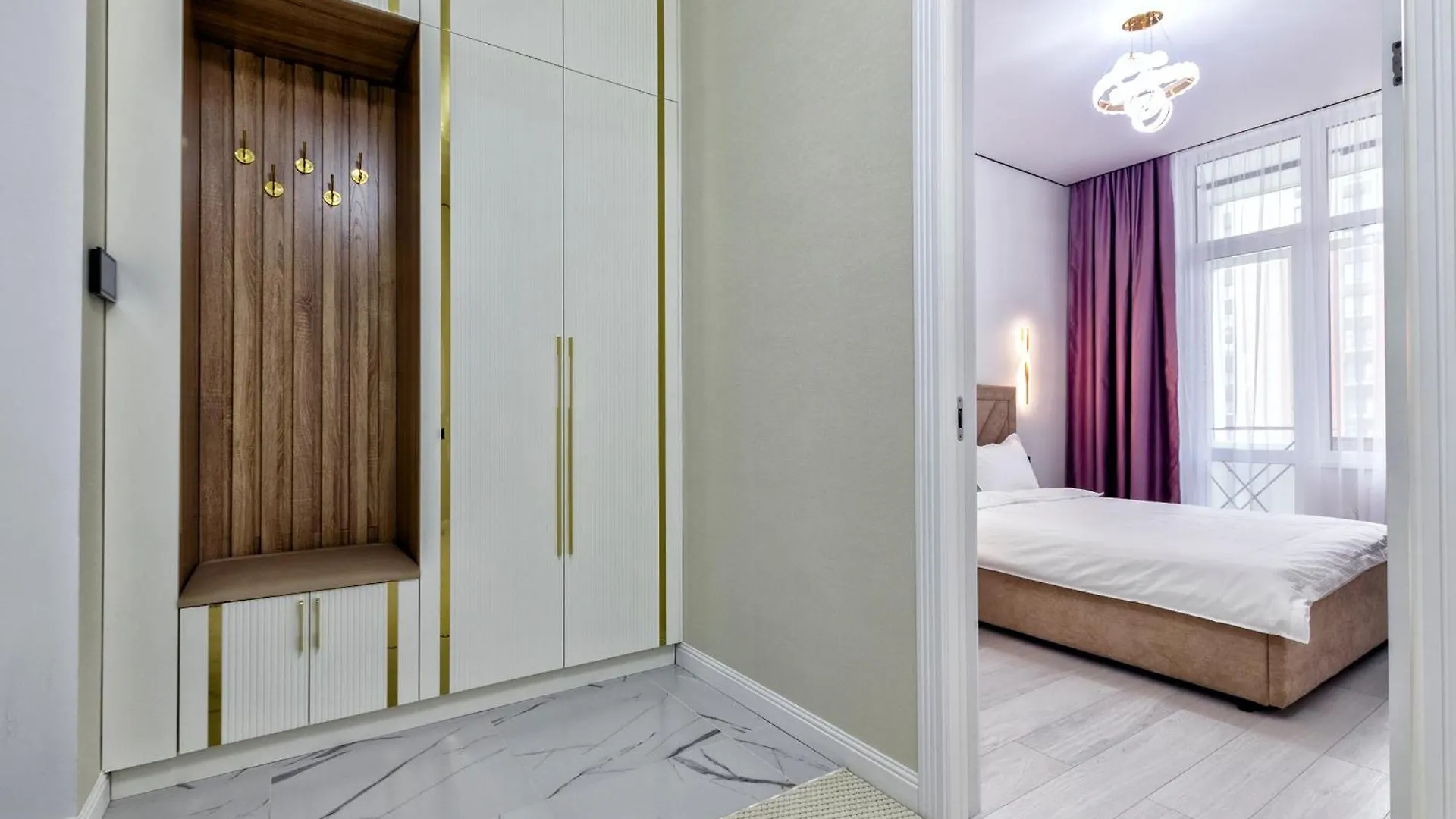 Шикарные Новые Апартаменты Asztana Apartman